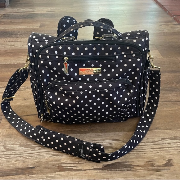 Jujube bff convertible diaper bag